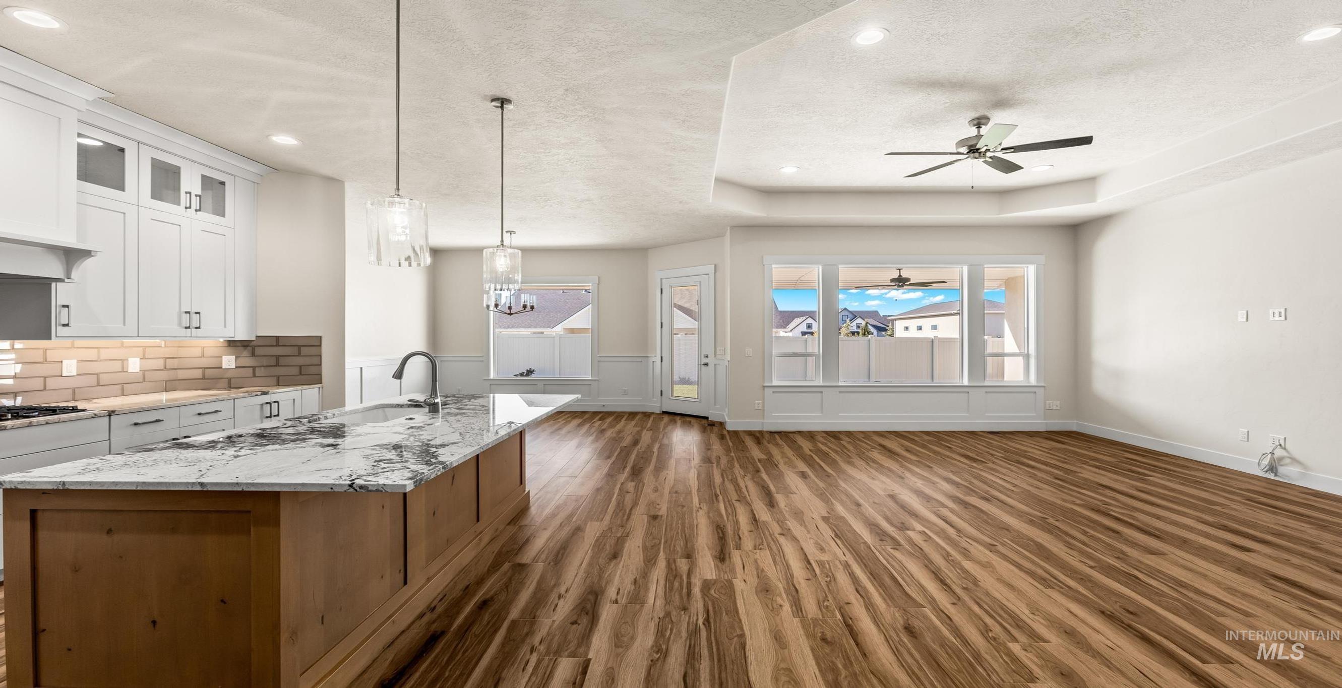 1417 W Eiger Drive Property Photo 4