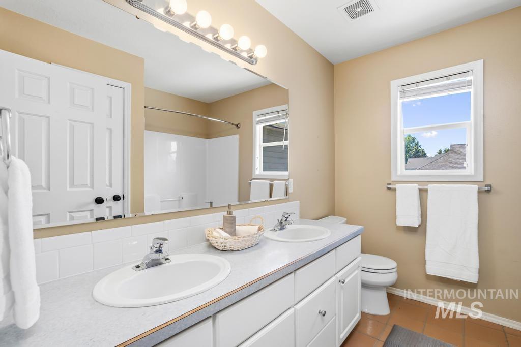 5732 N Plumcreek Property Photo 37