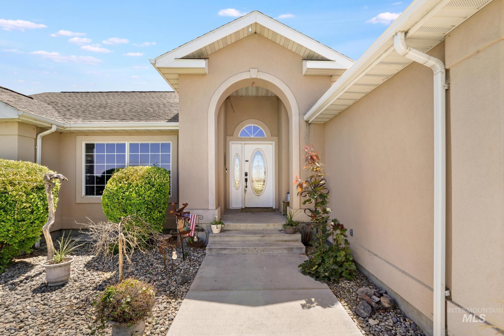 3962 N 2405 E Property Photo 5
