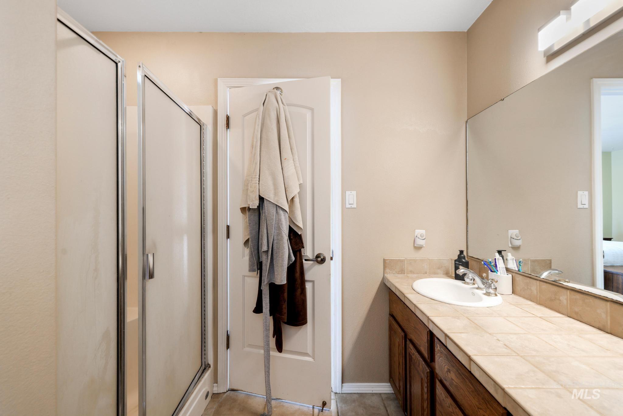 3962 N 2405 E Property Photo 25