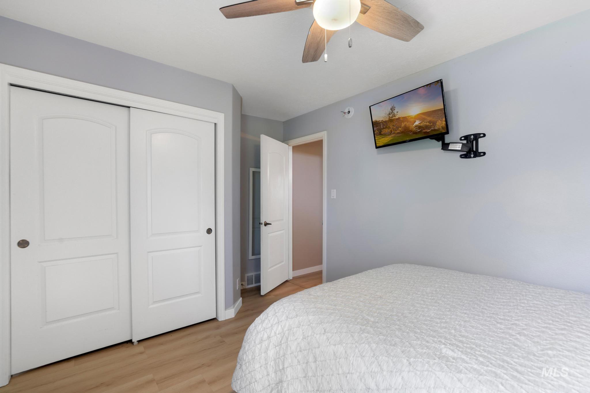 3962 N 2405 E Property Photo 33