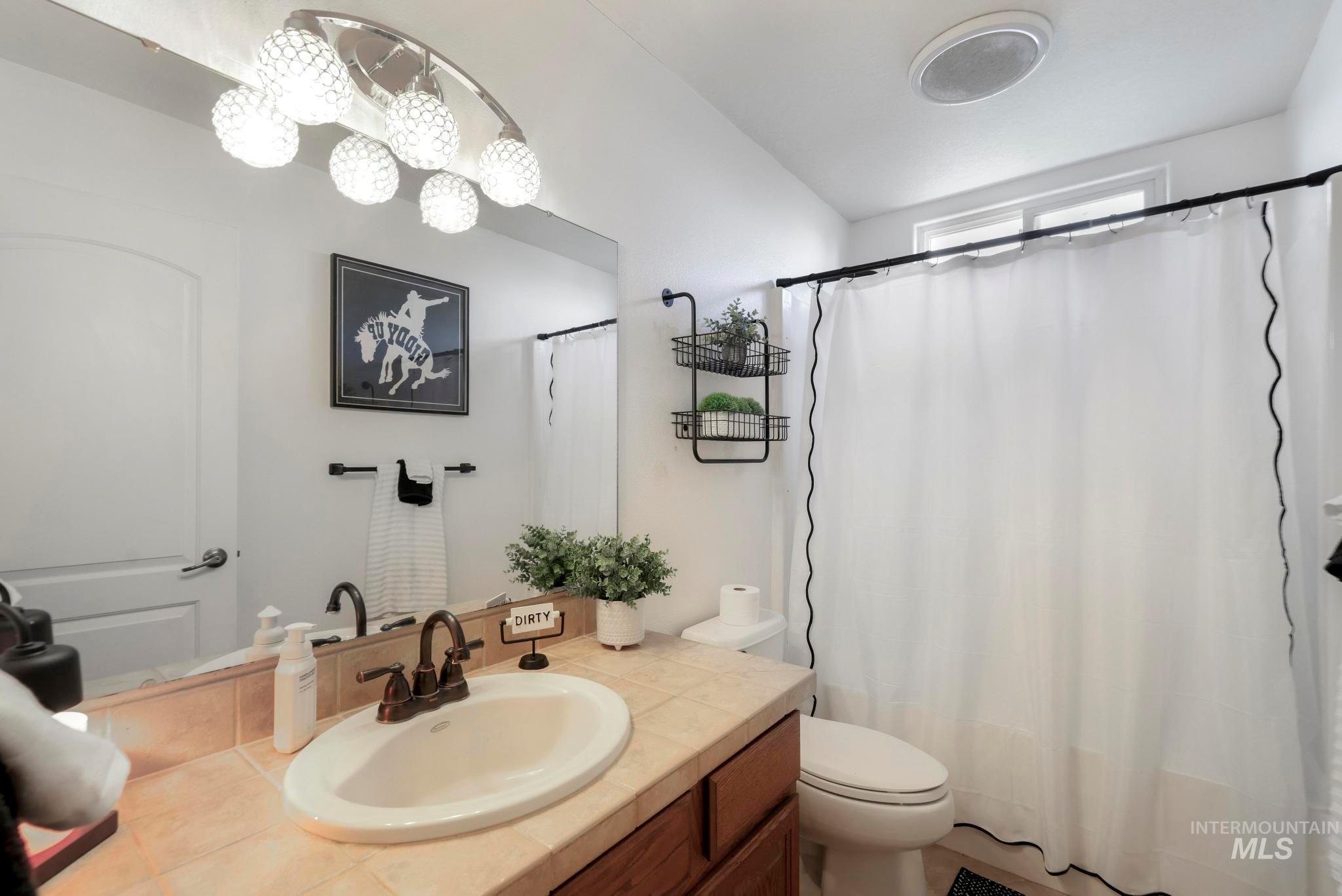 3962 N 2405 E Property Photo 41