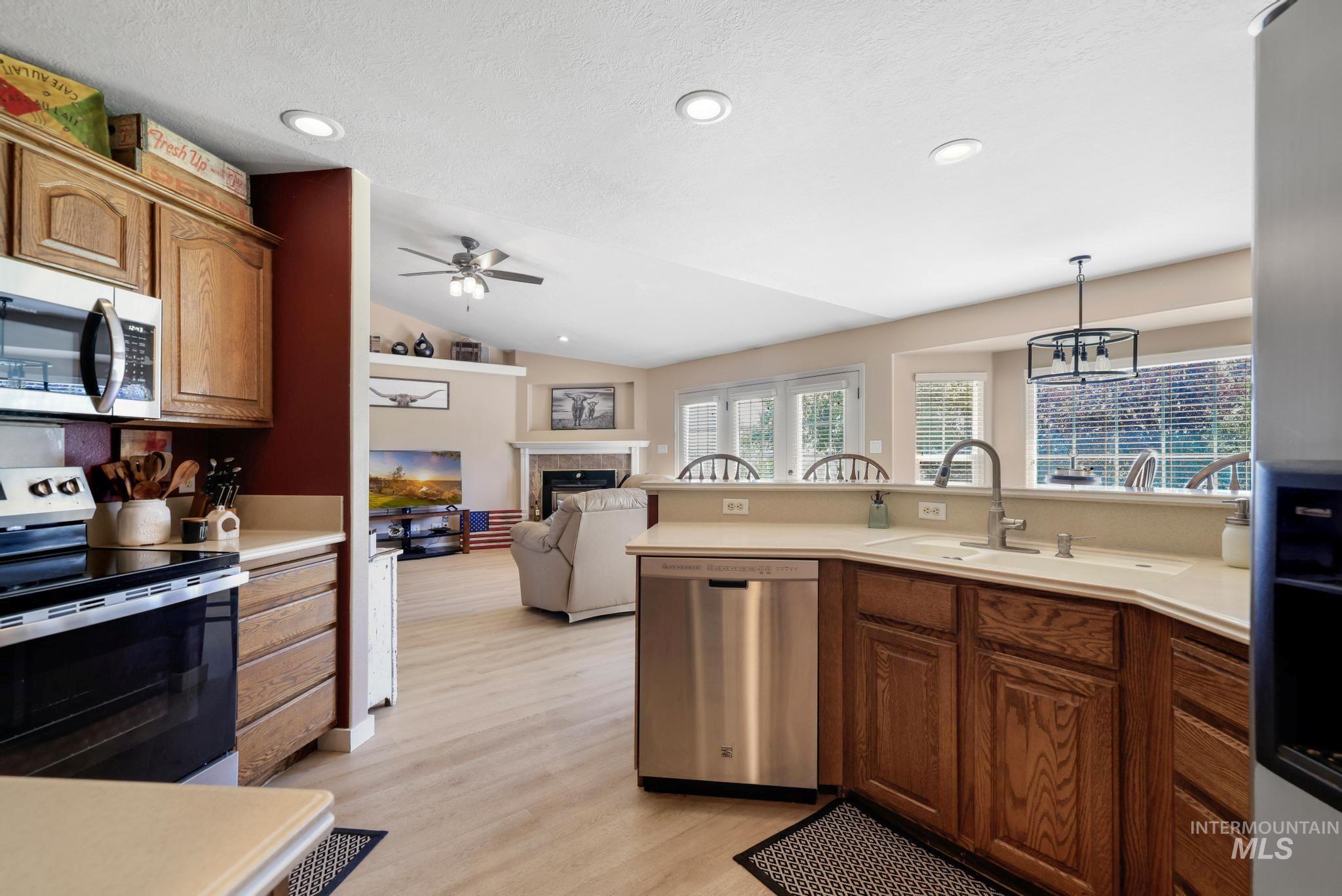 3962 N 2405 E Property Photo 27