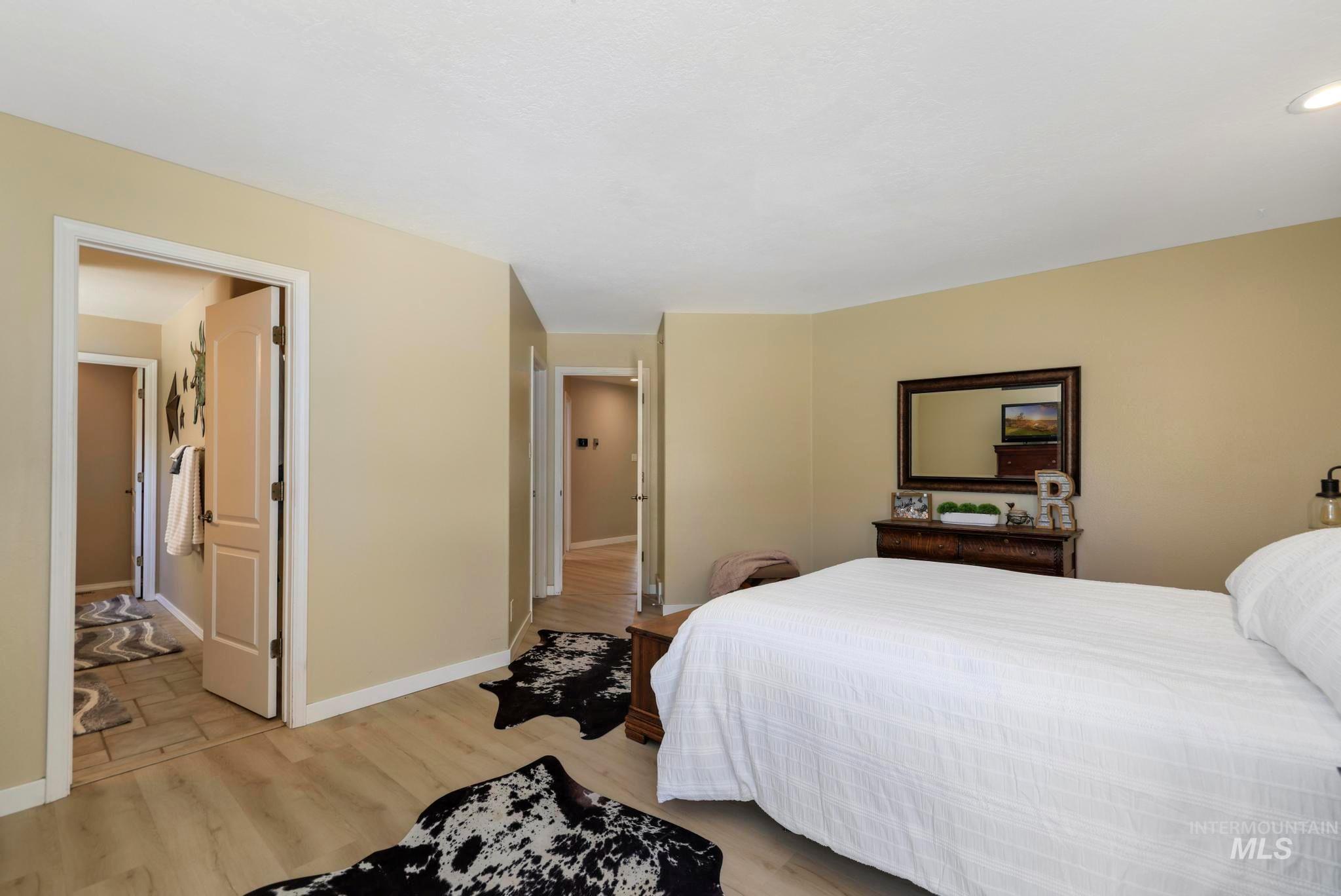 3962 N 2405 E Property Photo 34
