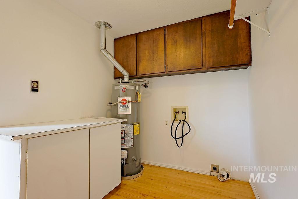 743 20th Ave. E Property Photo 11