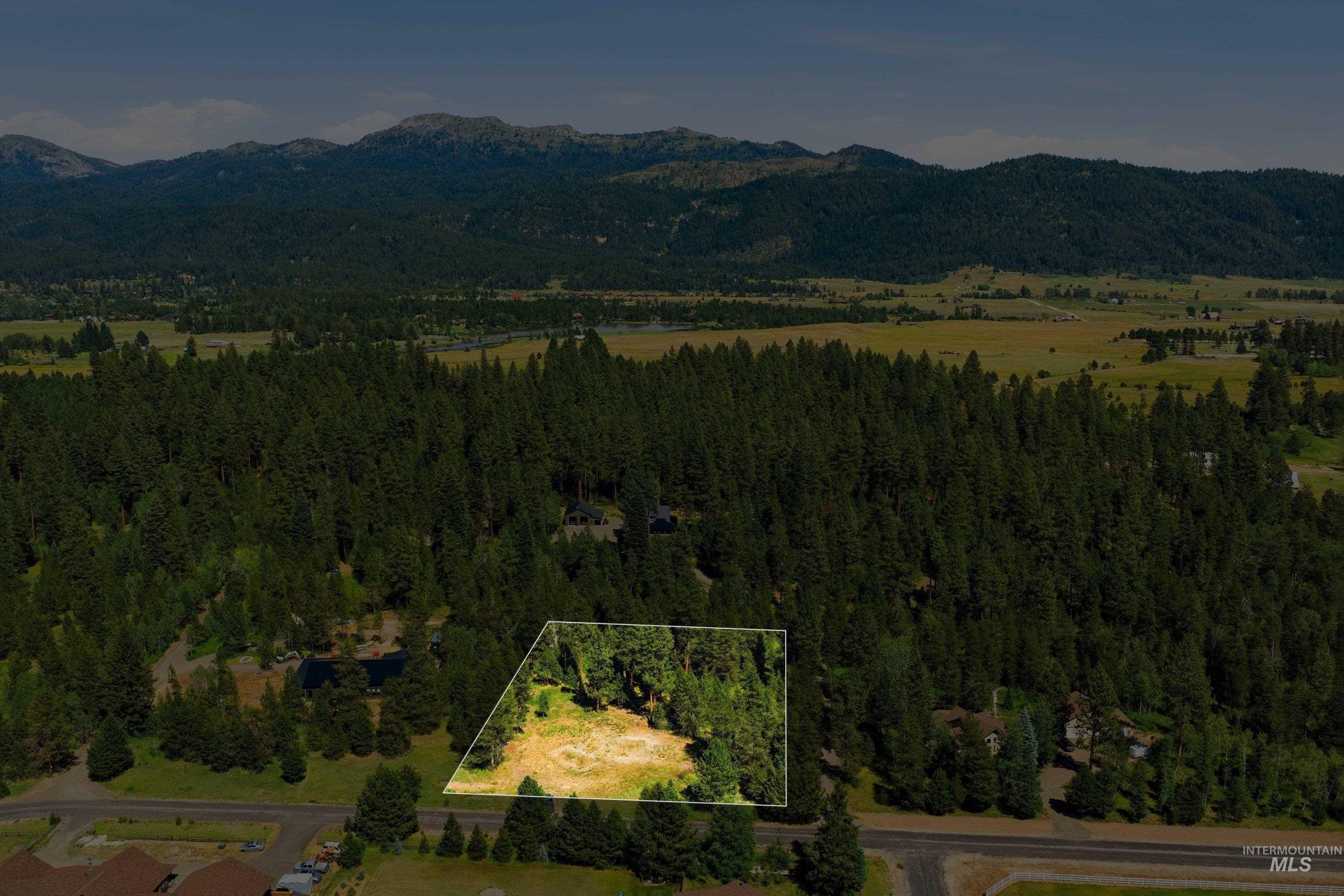 13772 Clear View Rd Property Photo 3