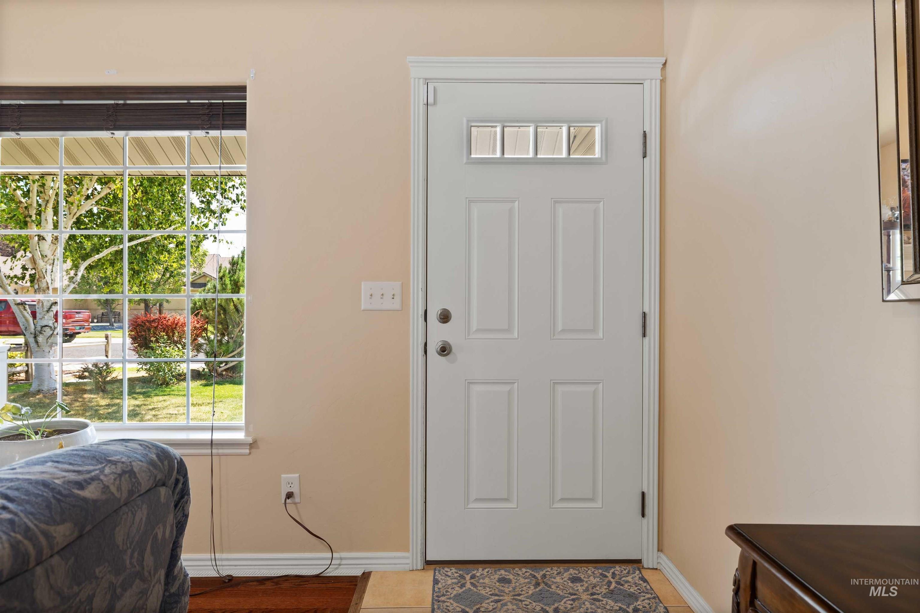 442 Pioneer Path Property Photo 8