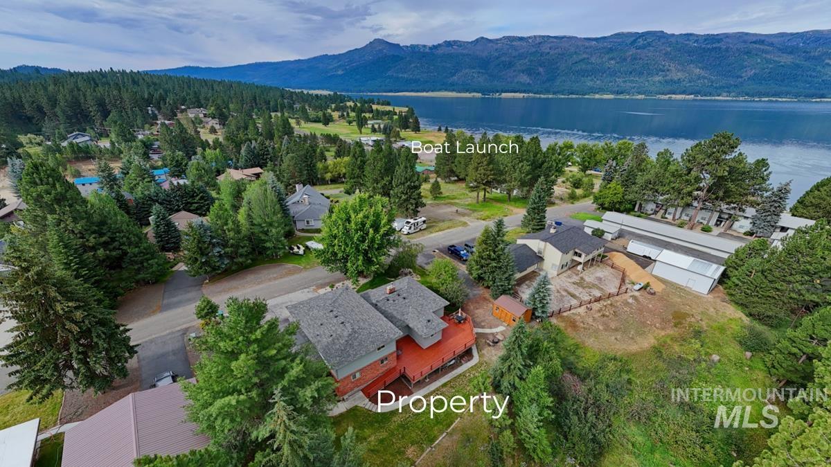 506 Lakeview Drive Property Photo 7