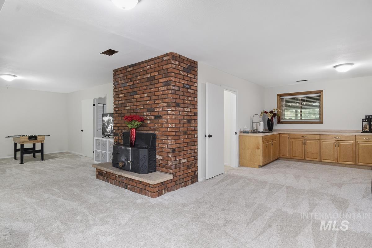 506 Lakeview Drive Property Photo 32