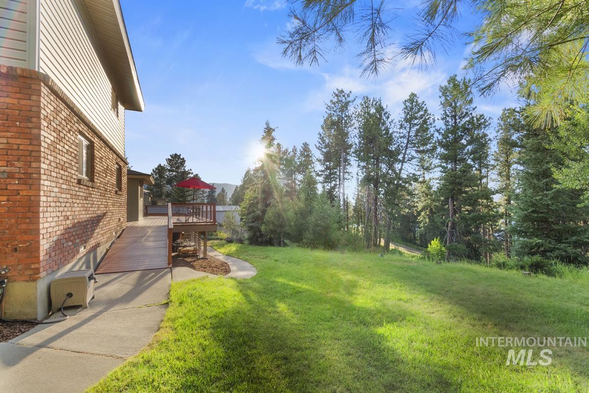 506 Lakeview Drive Property Photo 41