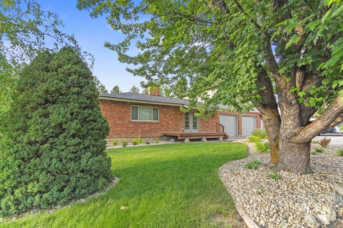 506 Lakeview Drive Property Photo 43
