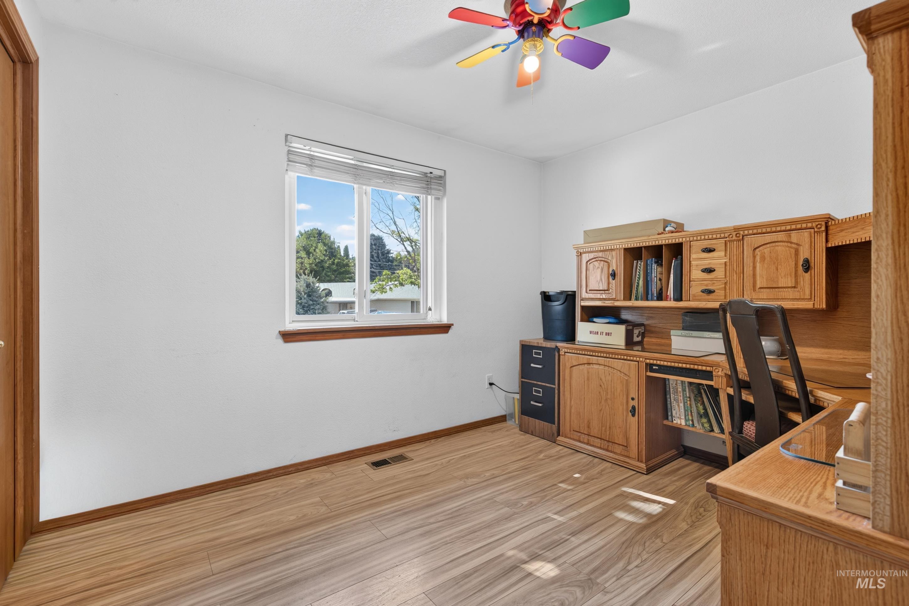 1120 Opal Ct Property Photo 17