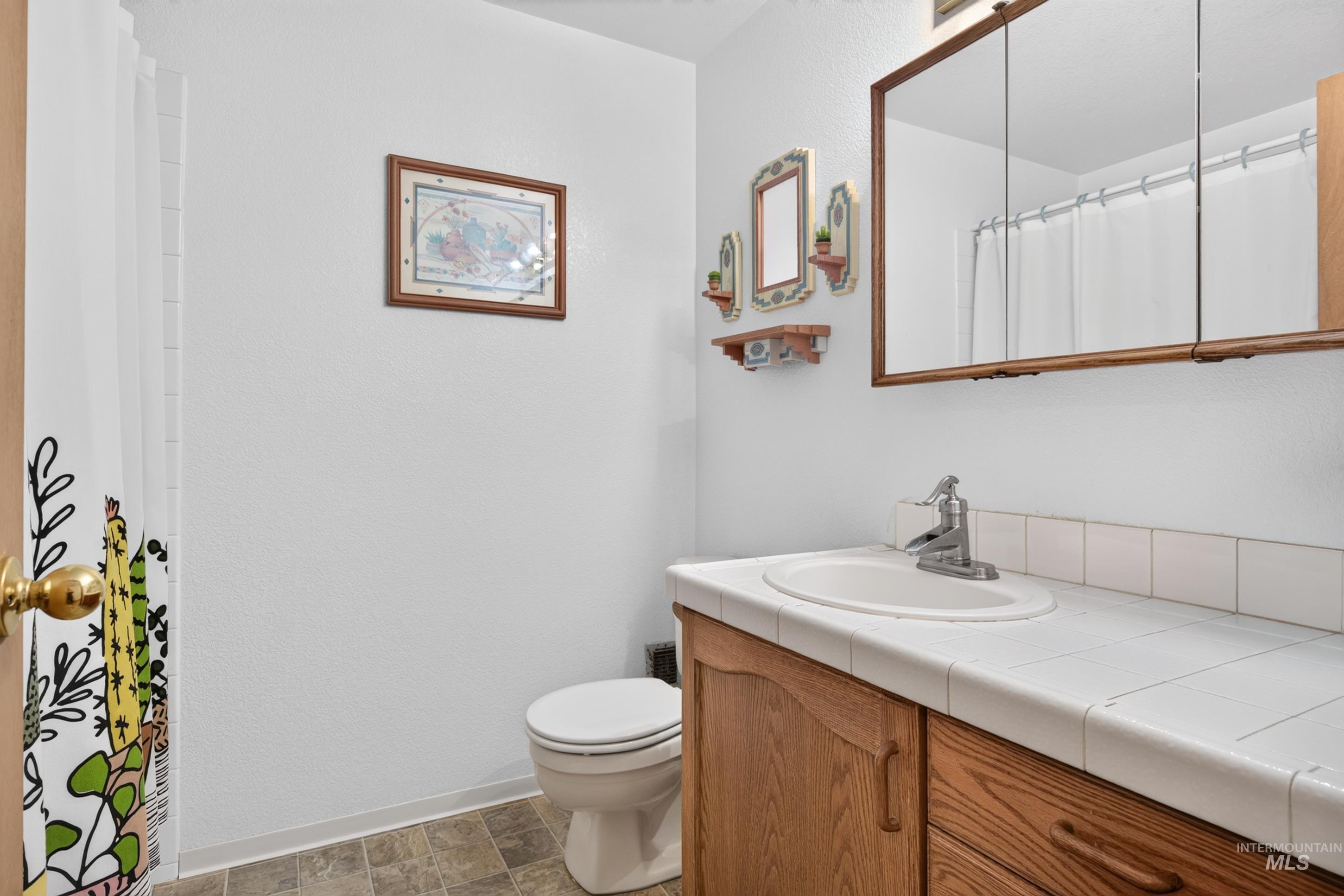 1120 Opal Ct Property Photo 19