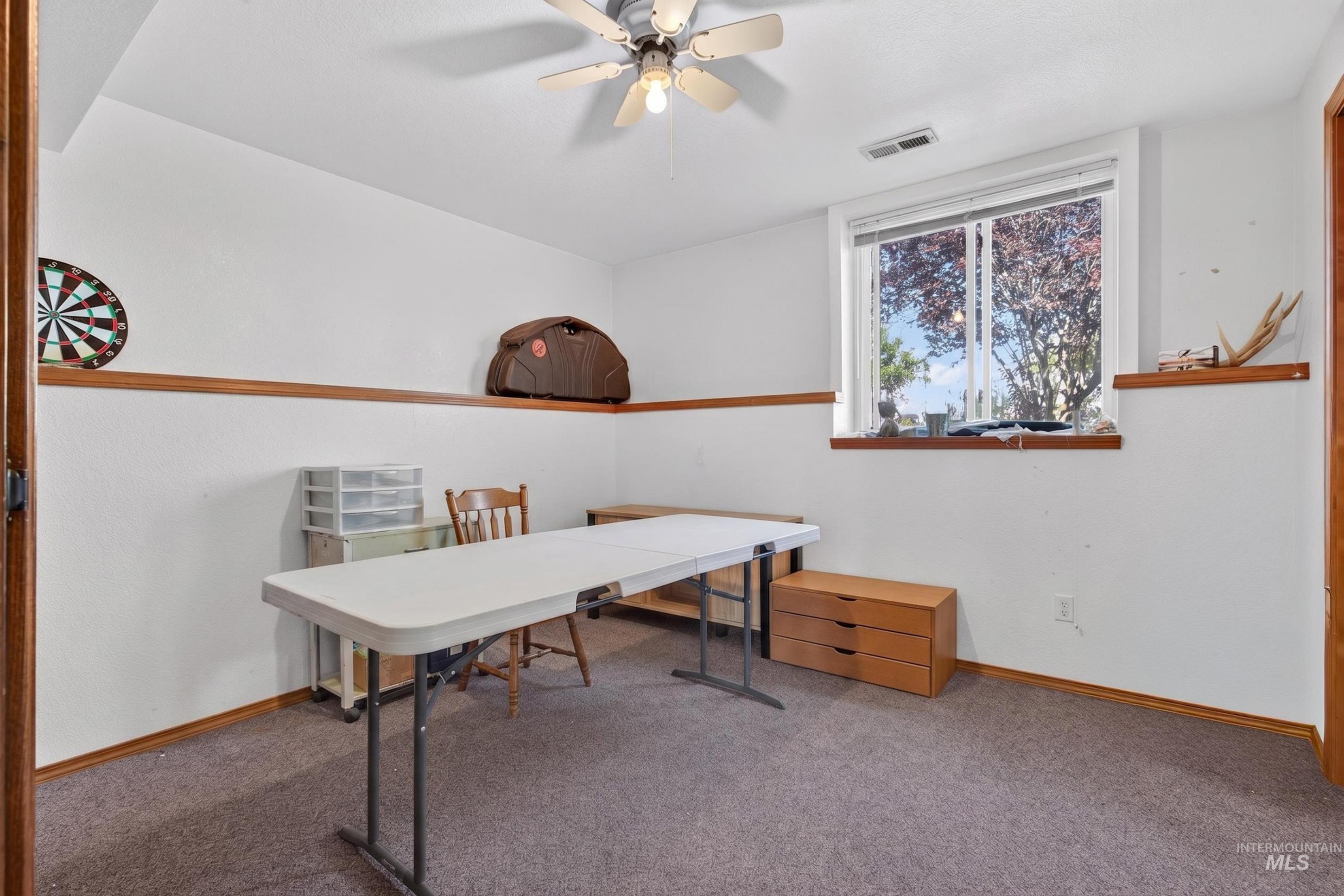 1120 Opal Ct Property Photo 25