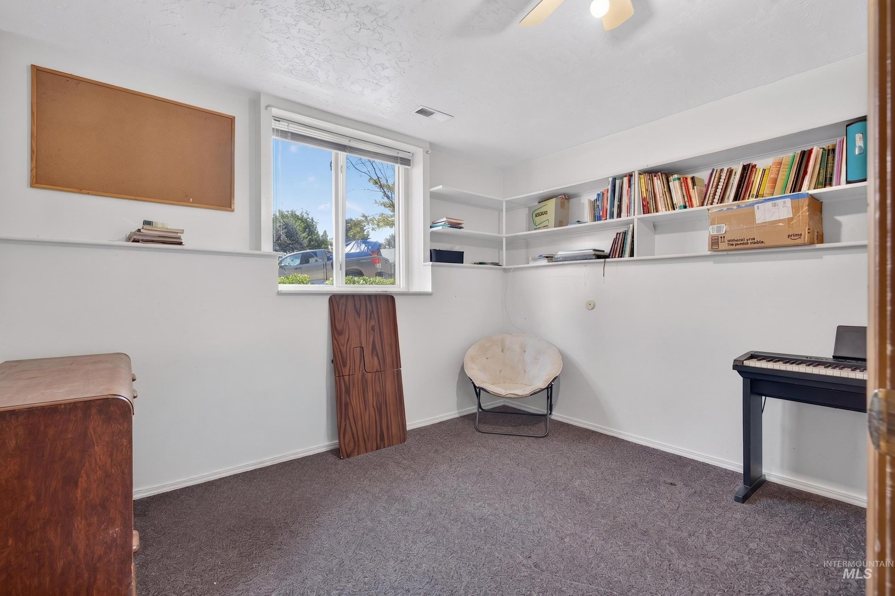 1120 Opal Ct Property Photo 26