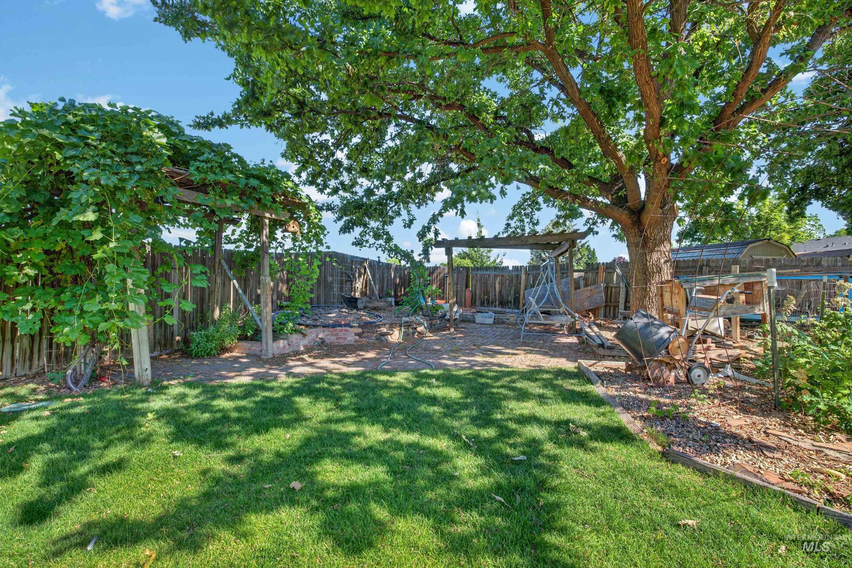 1120 Opal Ct Property Photo 31
