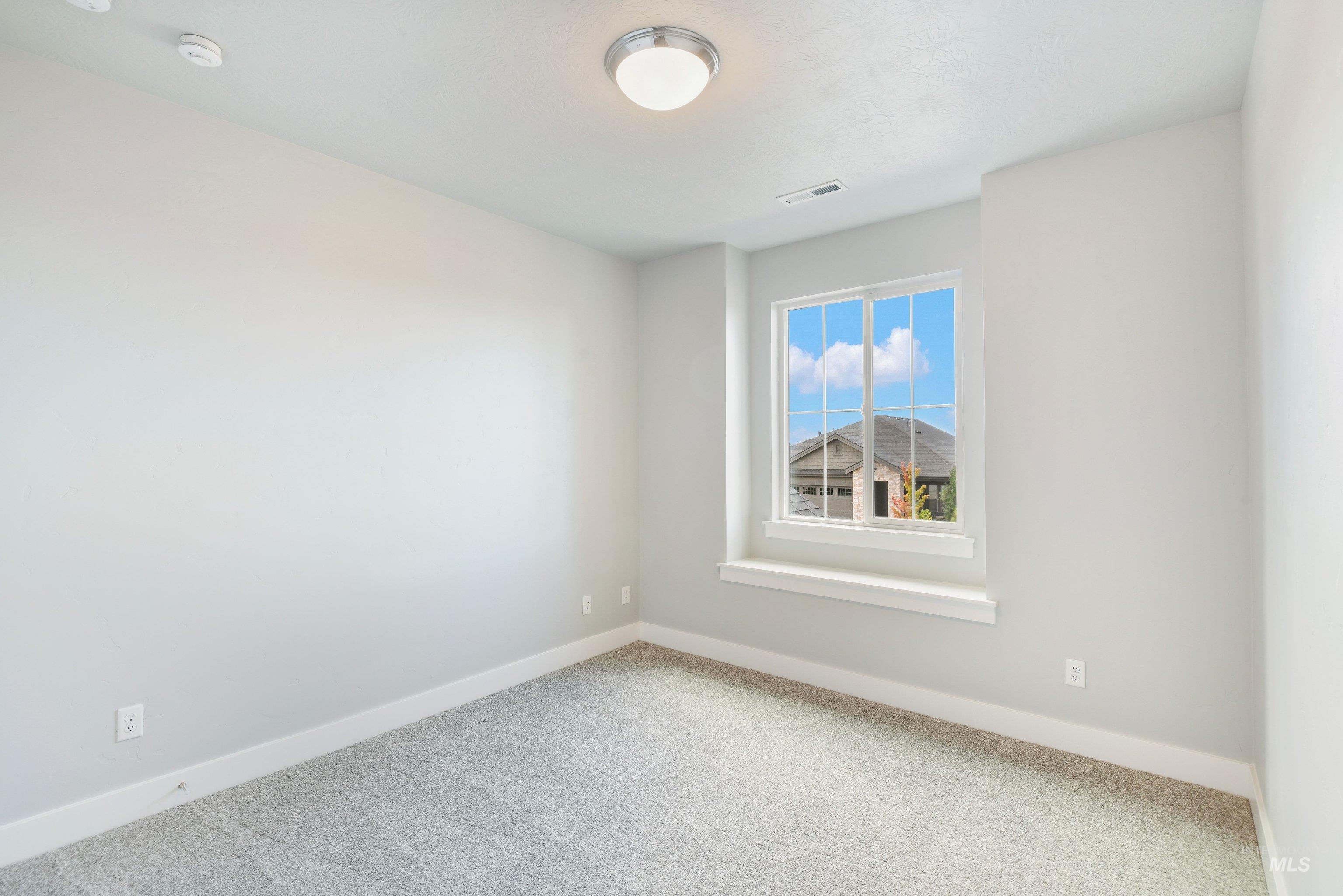 6724 N Elmstone Way Property Photo 26