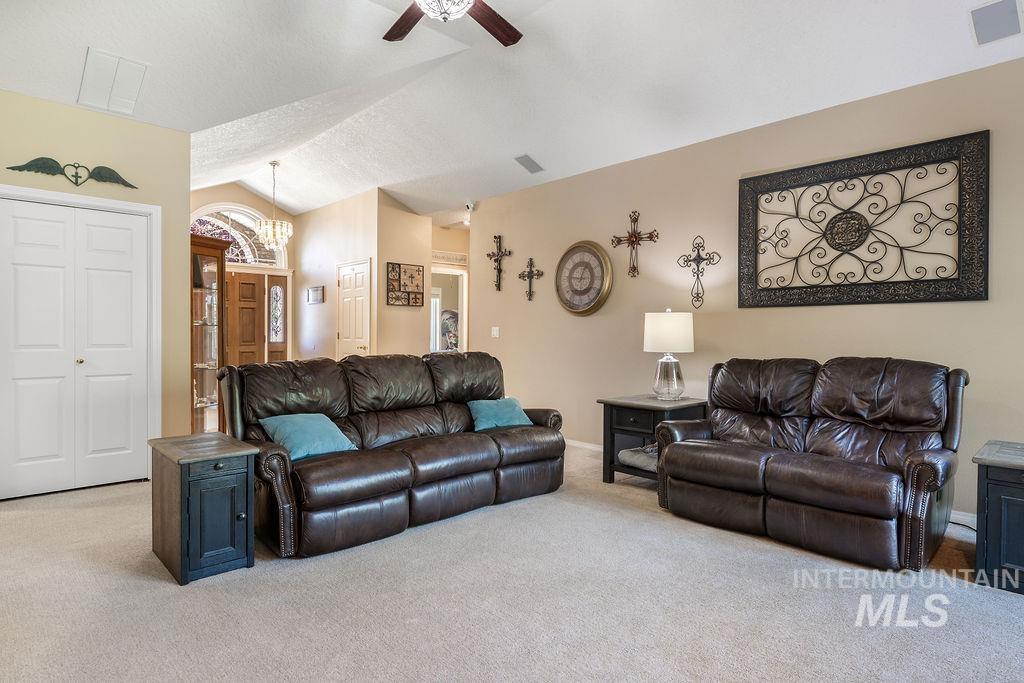 1020 Augusta Dr. Property Photo 11