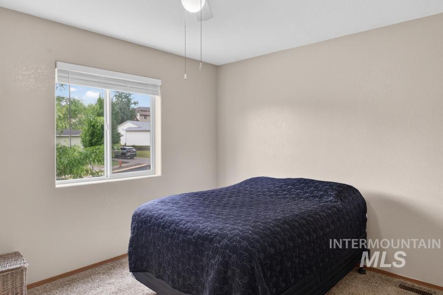 390 Quail Rn Property Photo 18