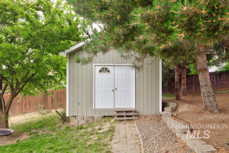 390 Quail Rn Property Photo 29
