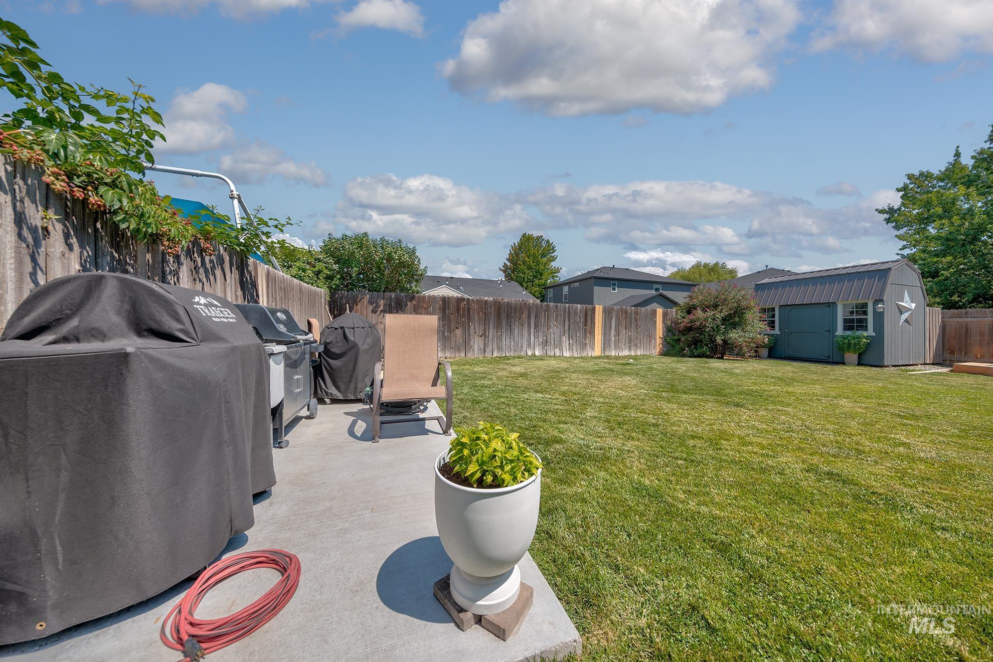 782 S Arrowrock Property Photo 38