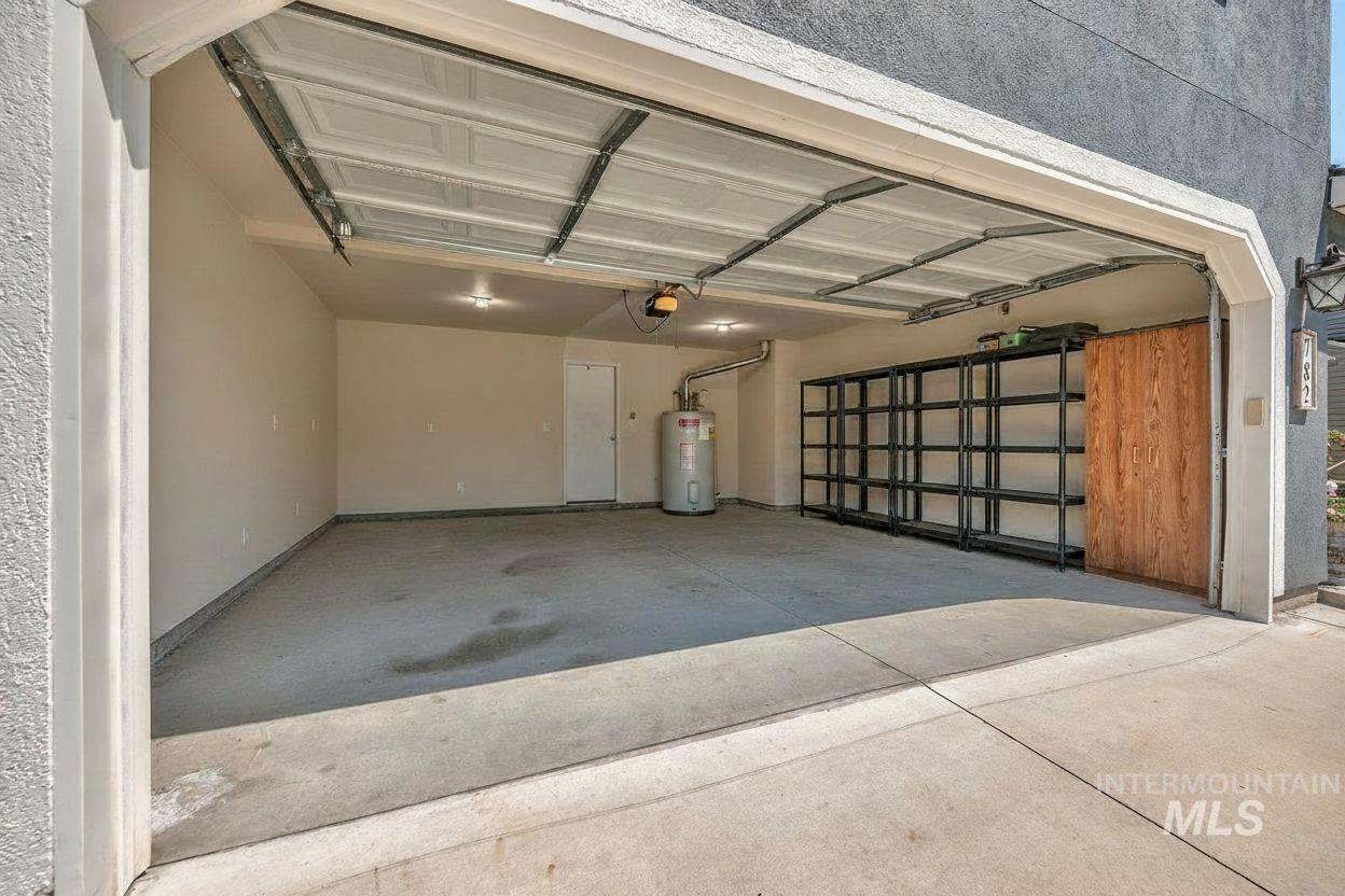 782 S Arrowrock Property Photo 40