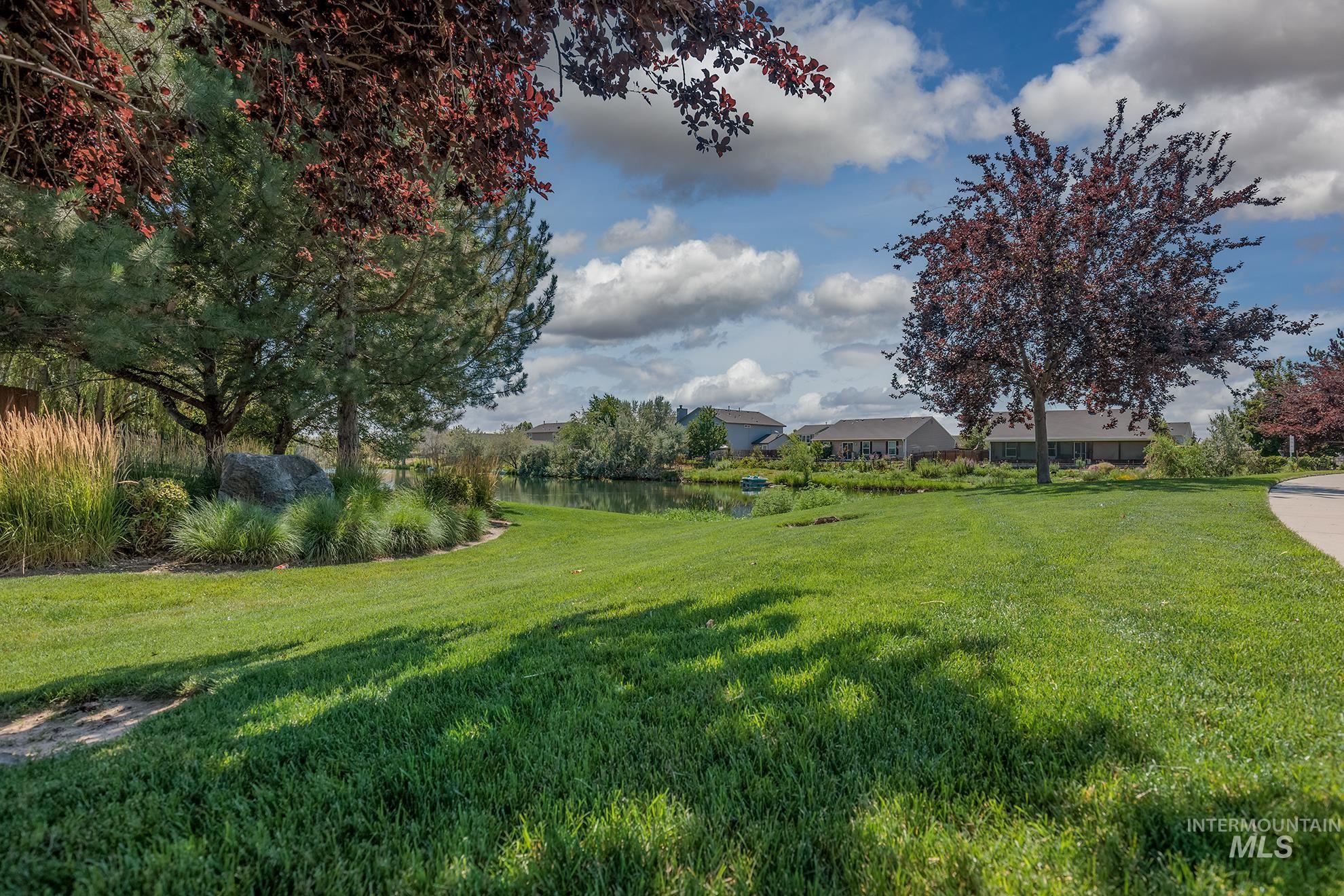 782 S Arrowrock Property Photo 43