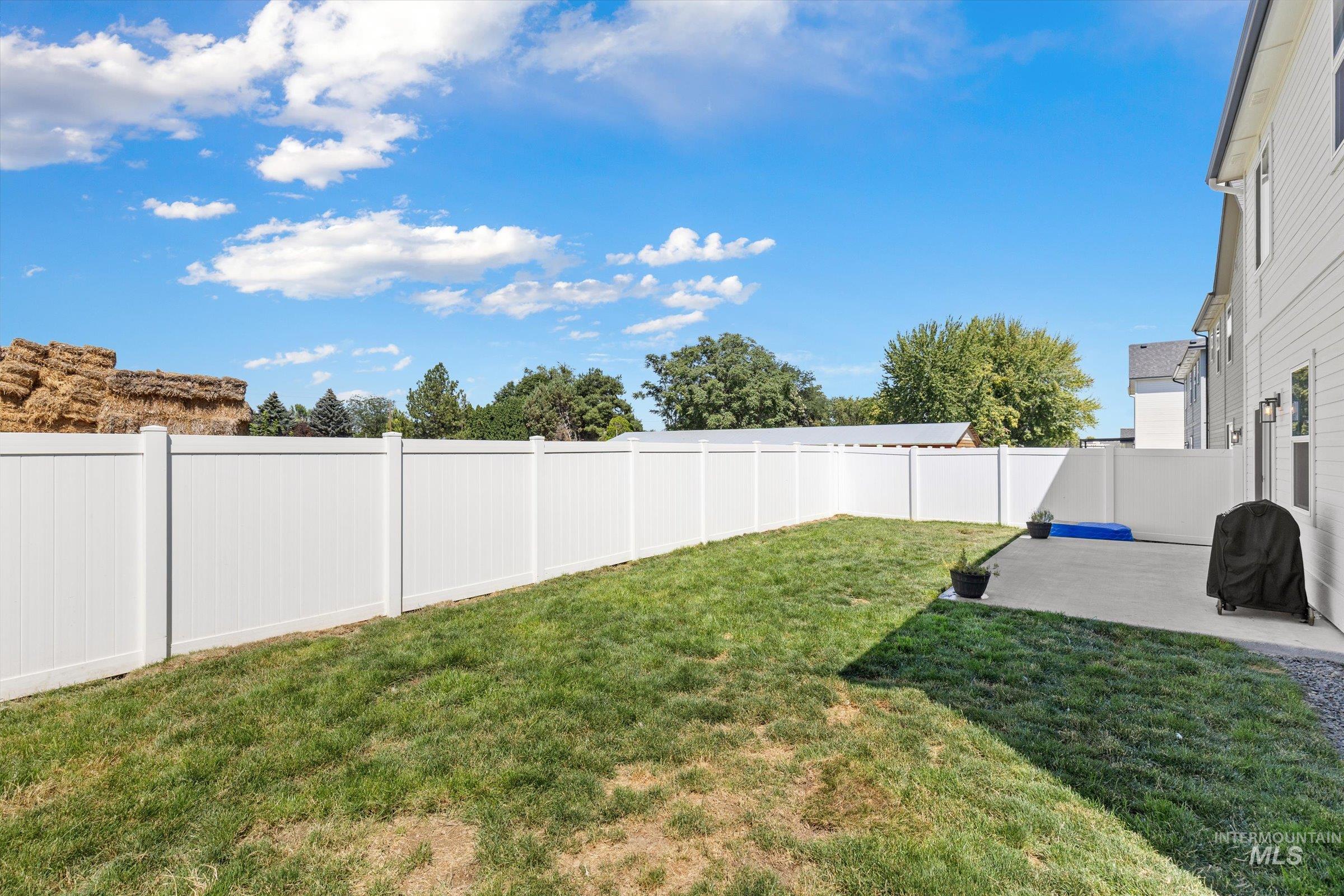 16599 N Red Oak Dr. Property Photo 25