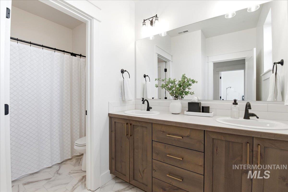 1398 W Ultar Dr Property Photo 26