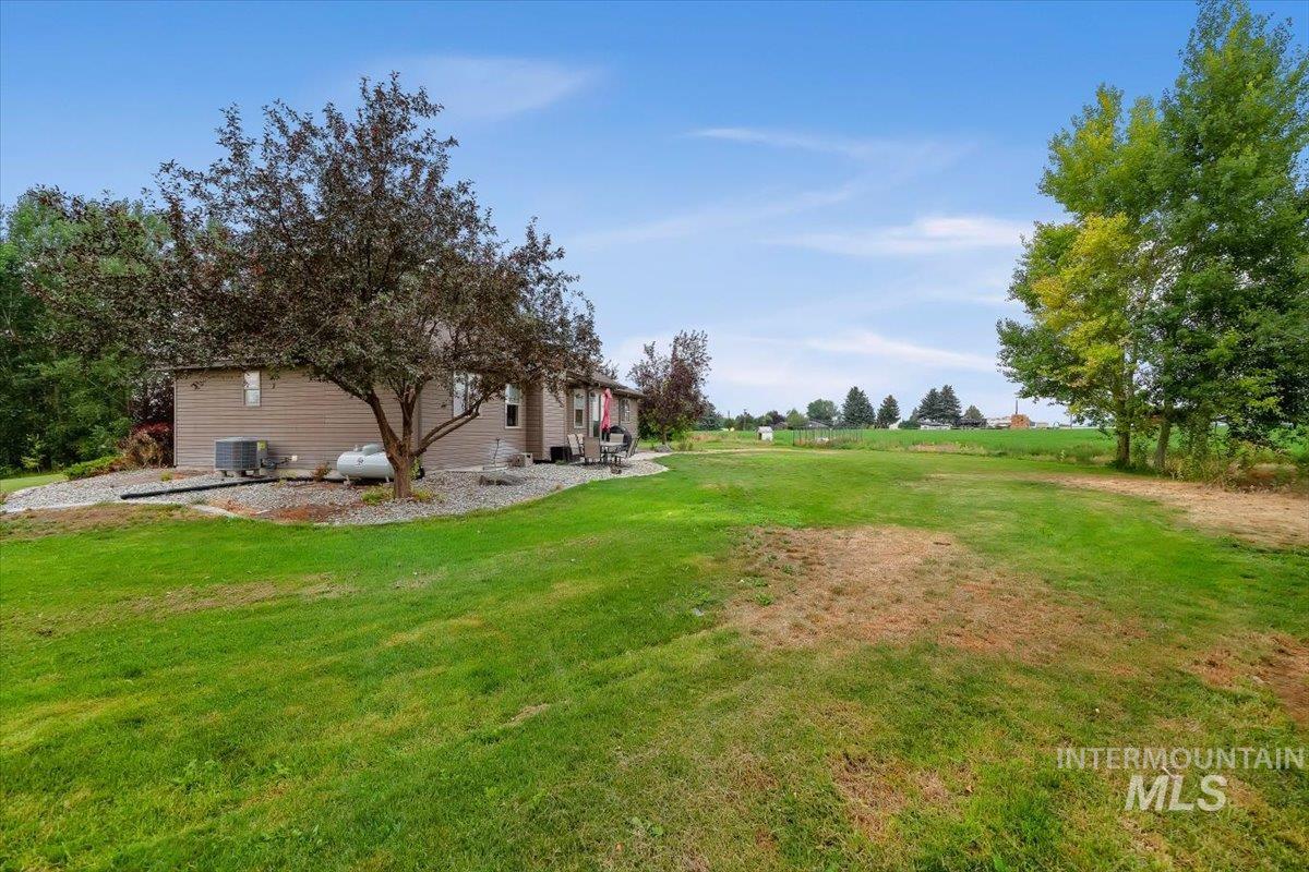 23 N N 950 E Property Photo 21