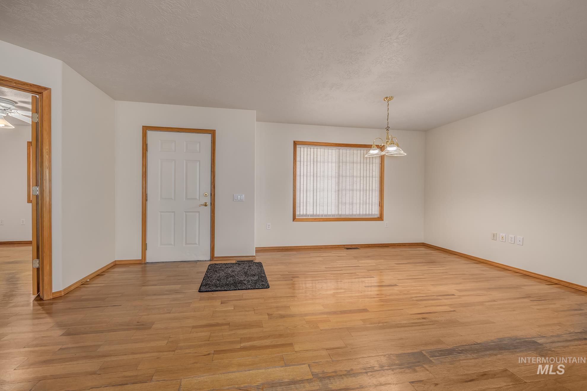 71 Sw 18th St. Property Photo 5