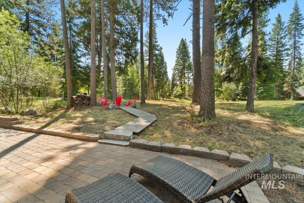 1014 Violet Way Property Photo 37