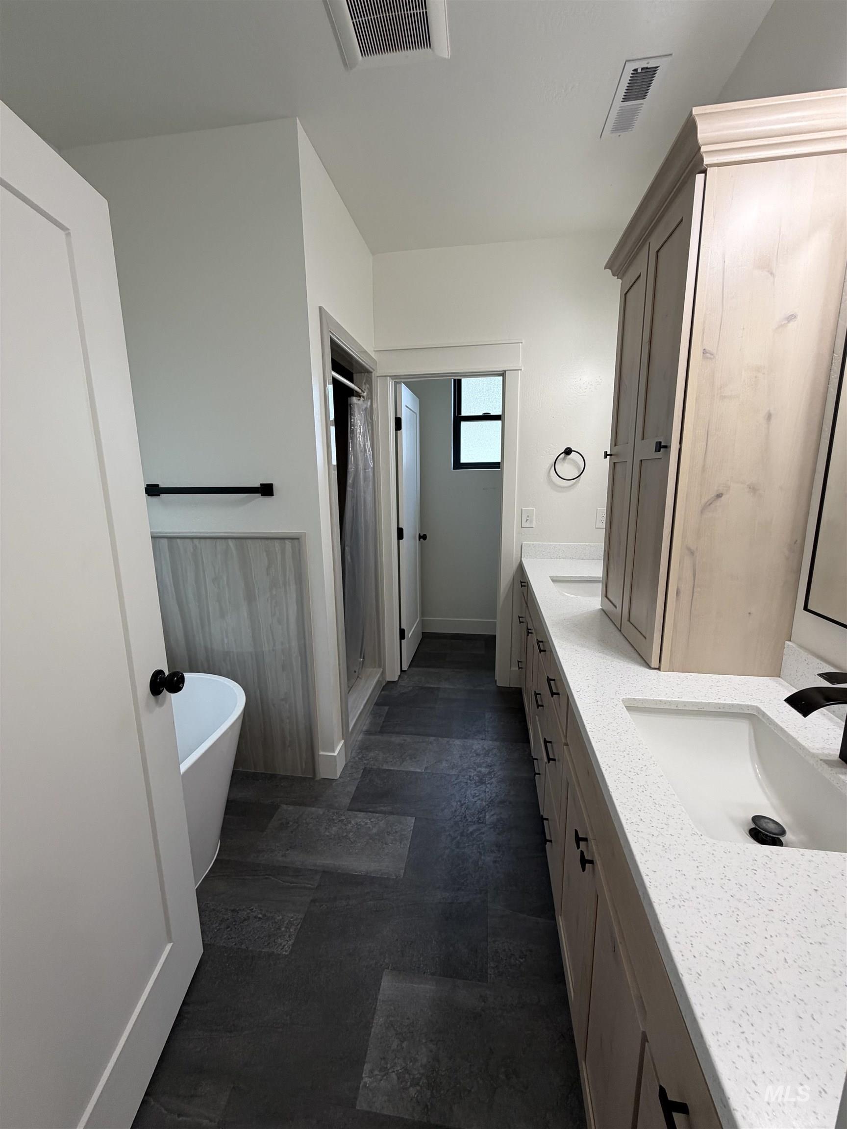 1805 20th Street Property Photo 5