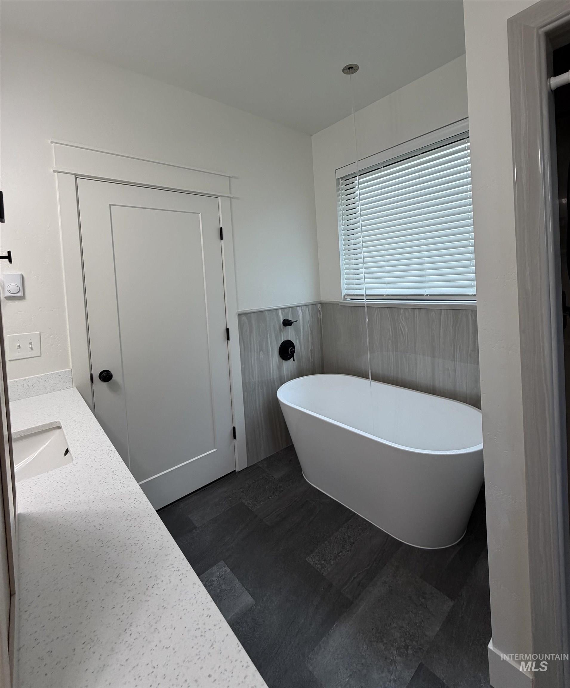 1805 20th Street Property Photo 6