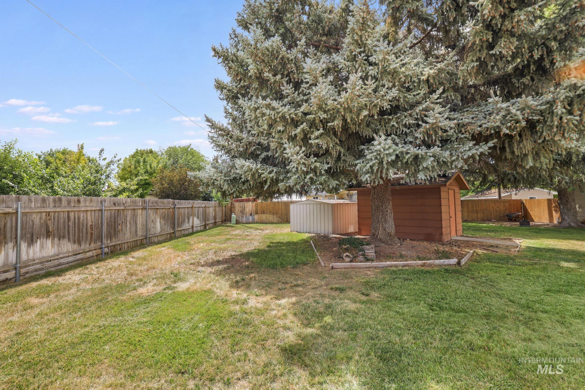 679 Crestview Dr Property Photo 30