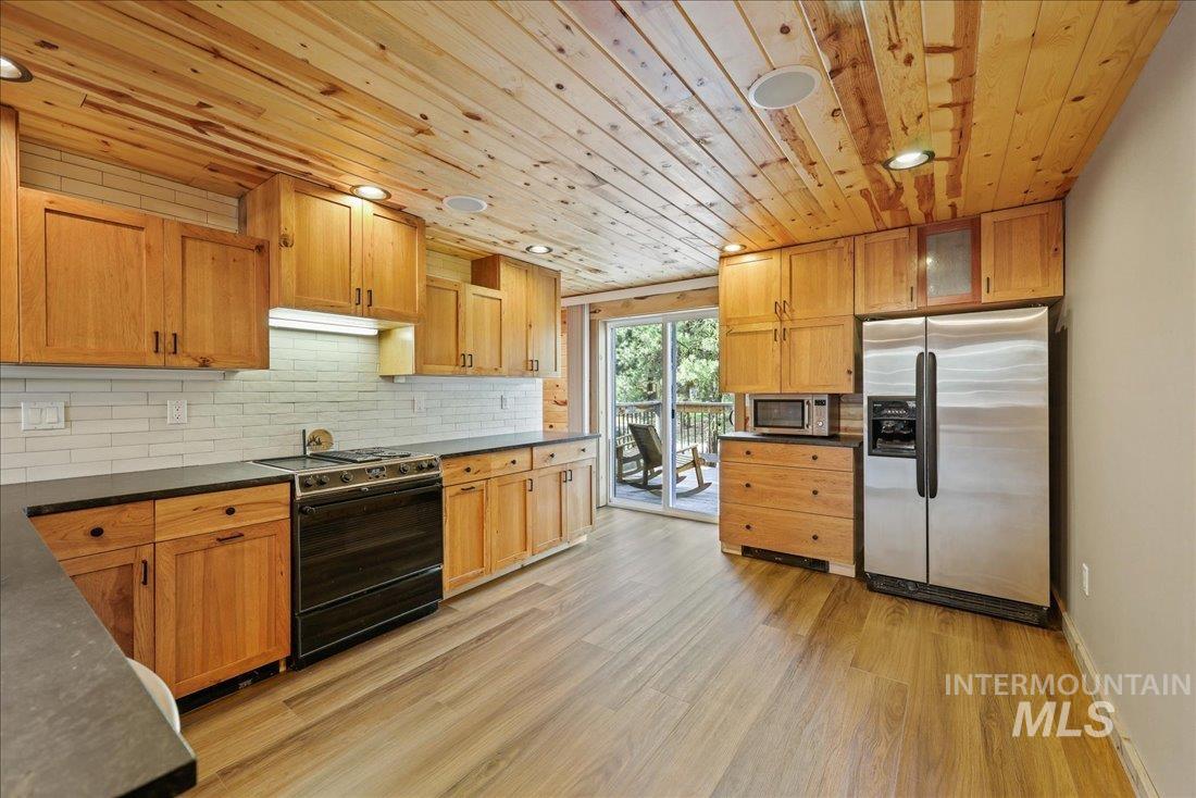 14 Melonie Loop Property Photo 9