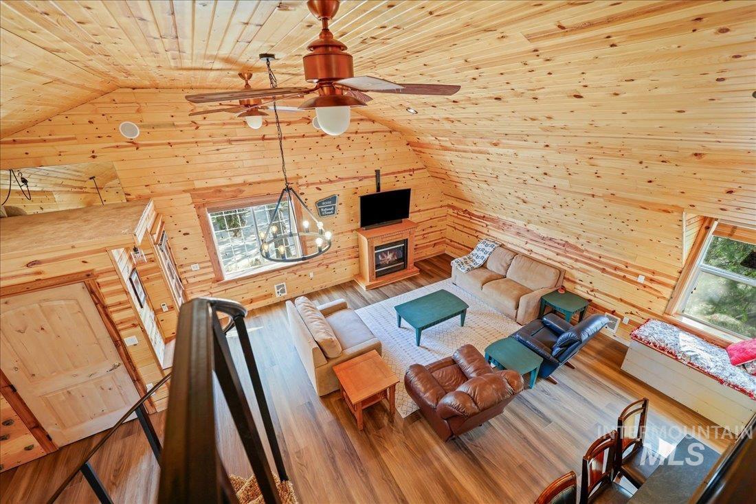 14 Melonie Loop Property Photo 15