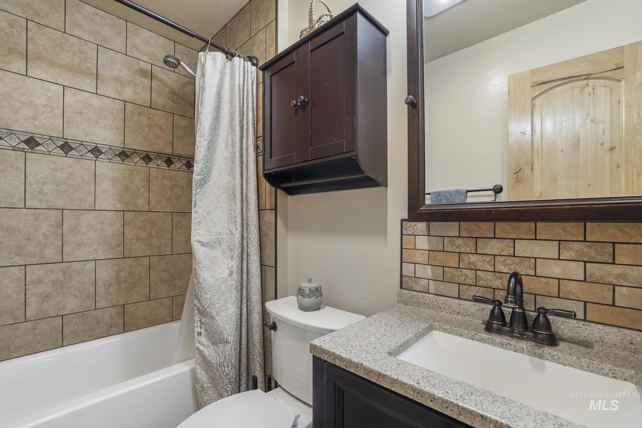 305 Borah Avenue Property Photo 13
