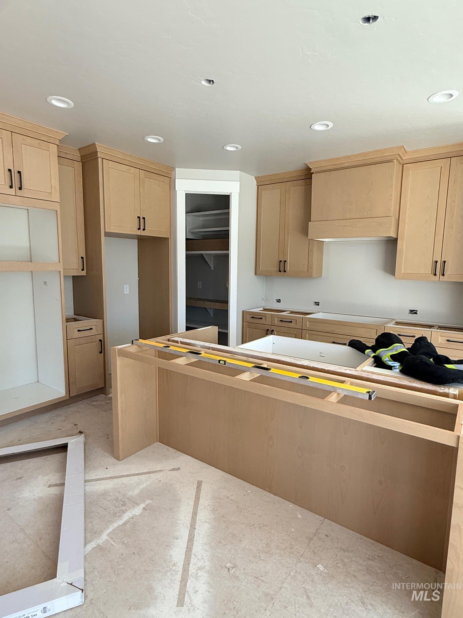1223 W Malbar St Property Photo 3