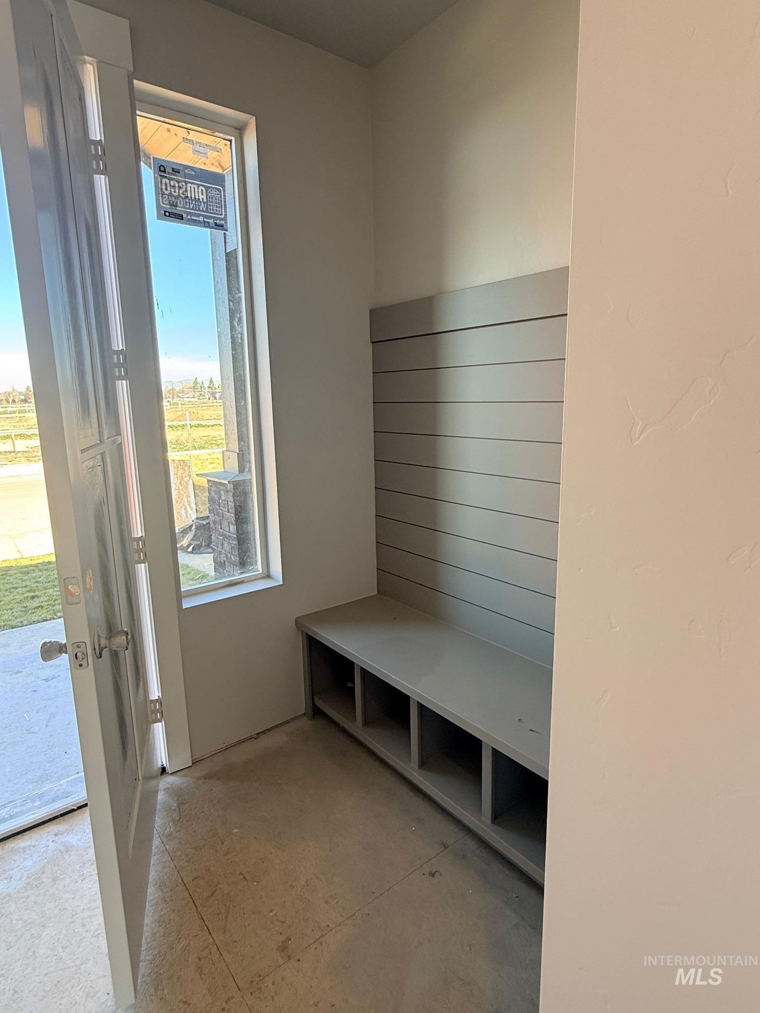 1223 W Malbar St Property Photo 6