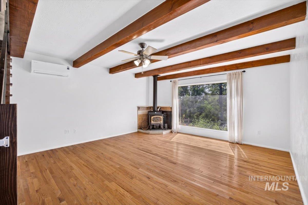 1071 Reynolds Rd Property Photo 8