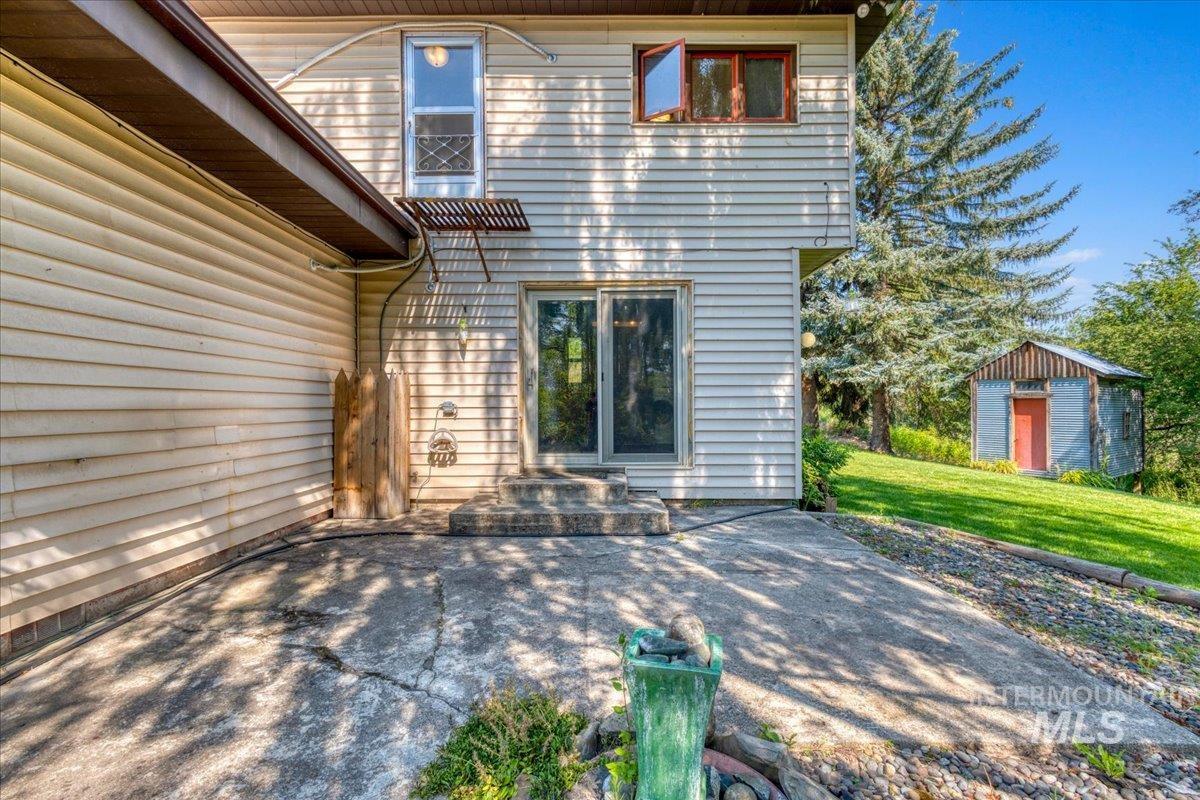 1071 Reynolds Rd Property Photo 41