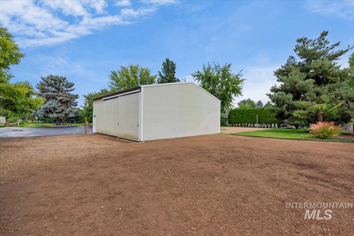818 Winther Blvd Property Photo 46