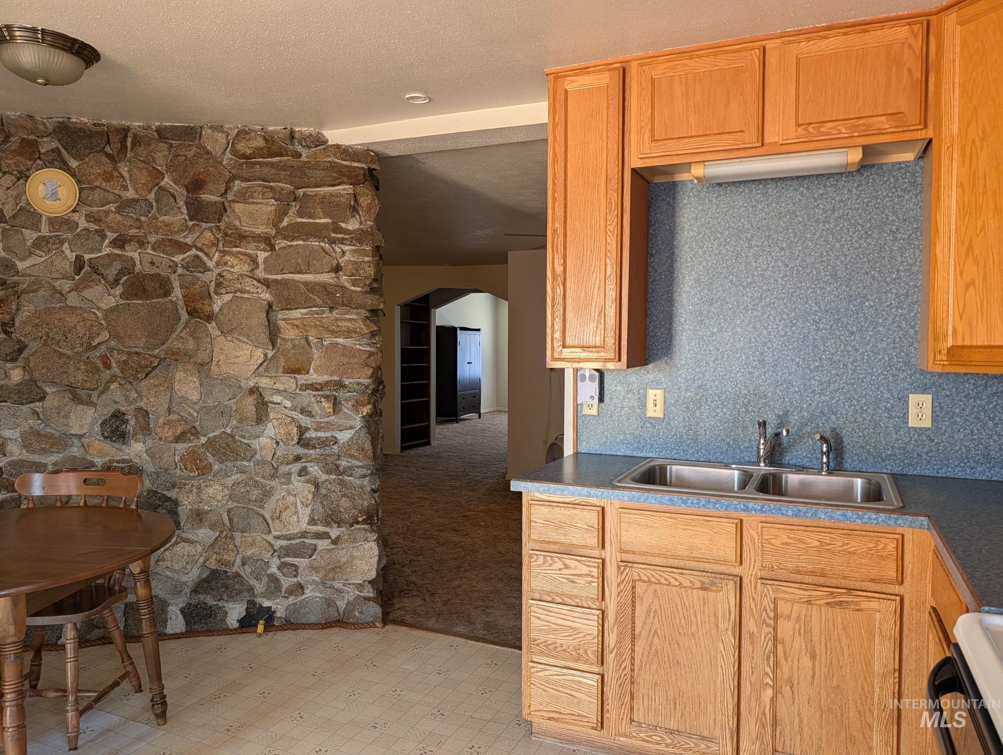 804 Indian Valley Rd. Property Photo 16