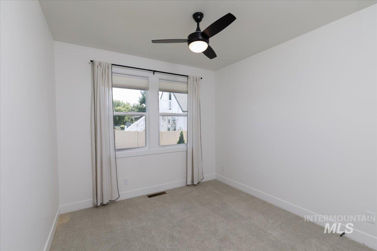 4087 N Heritage View Avenue Property Photo 18
