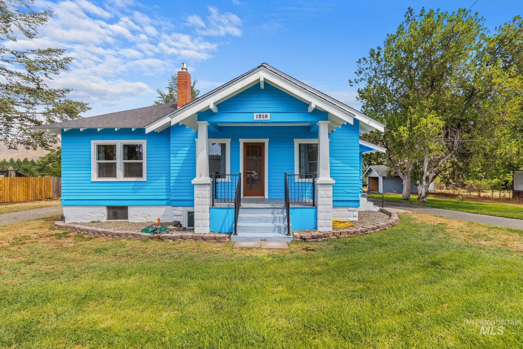 1518 Elm St. Property Photo 1