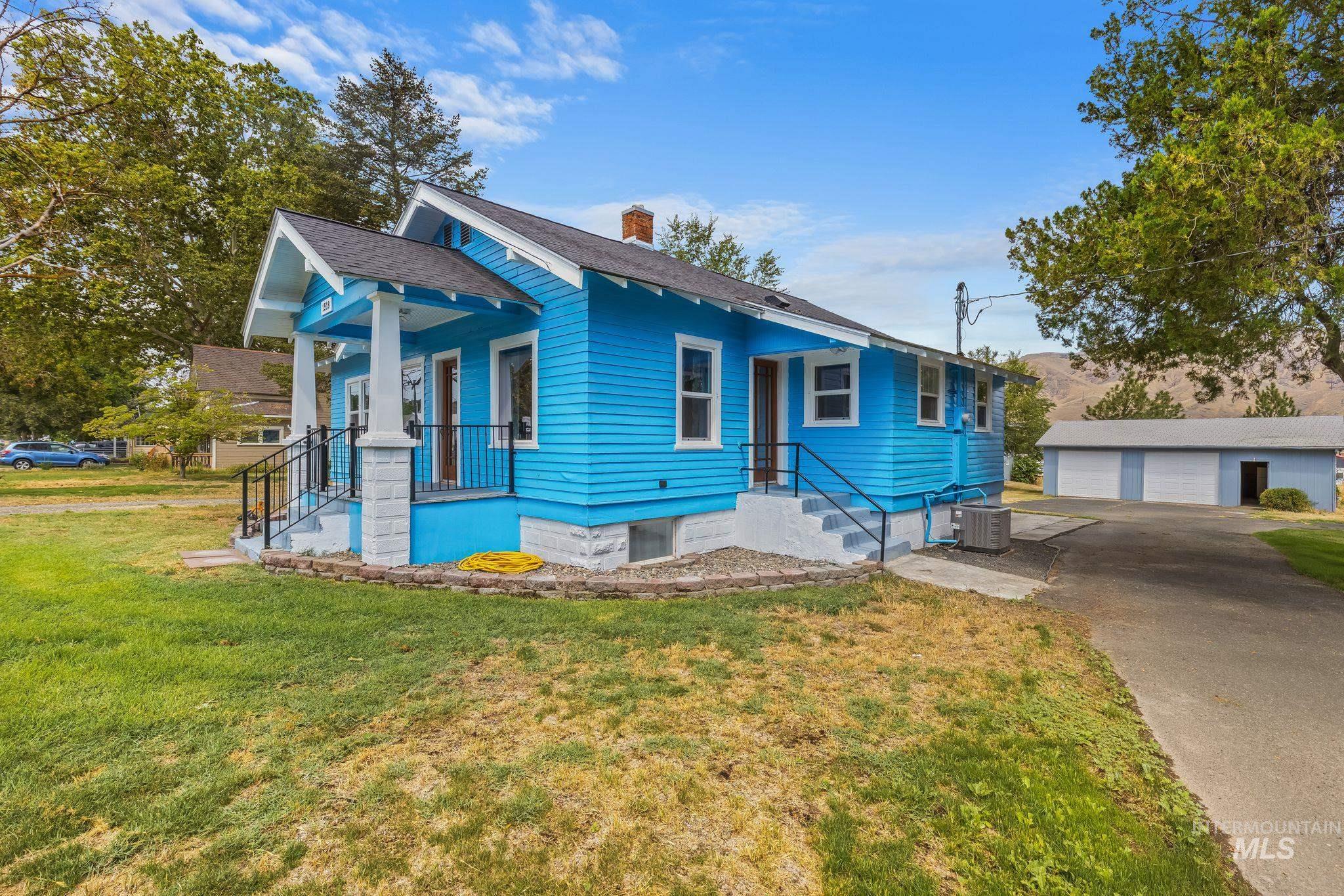 1518 Elm St. Property Photo 4