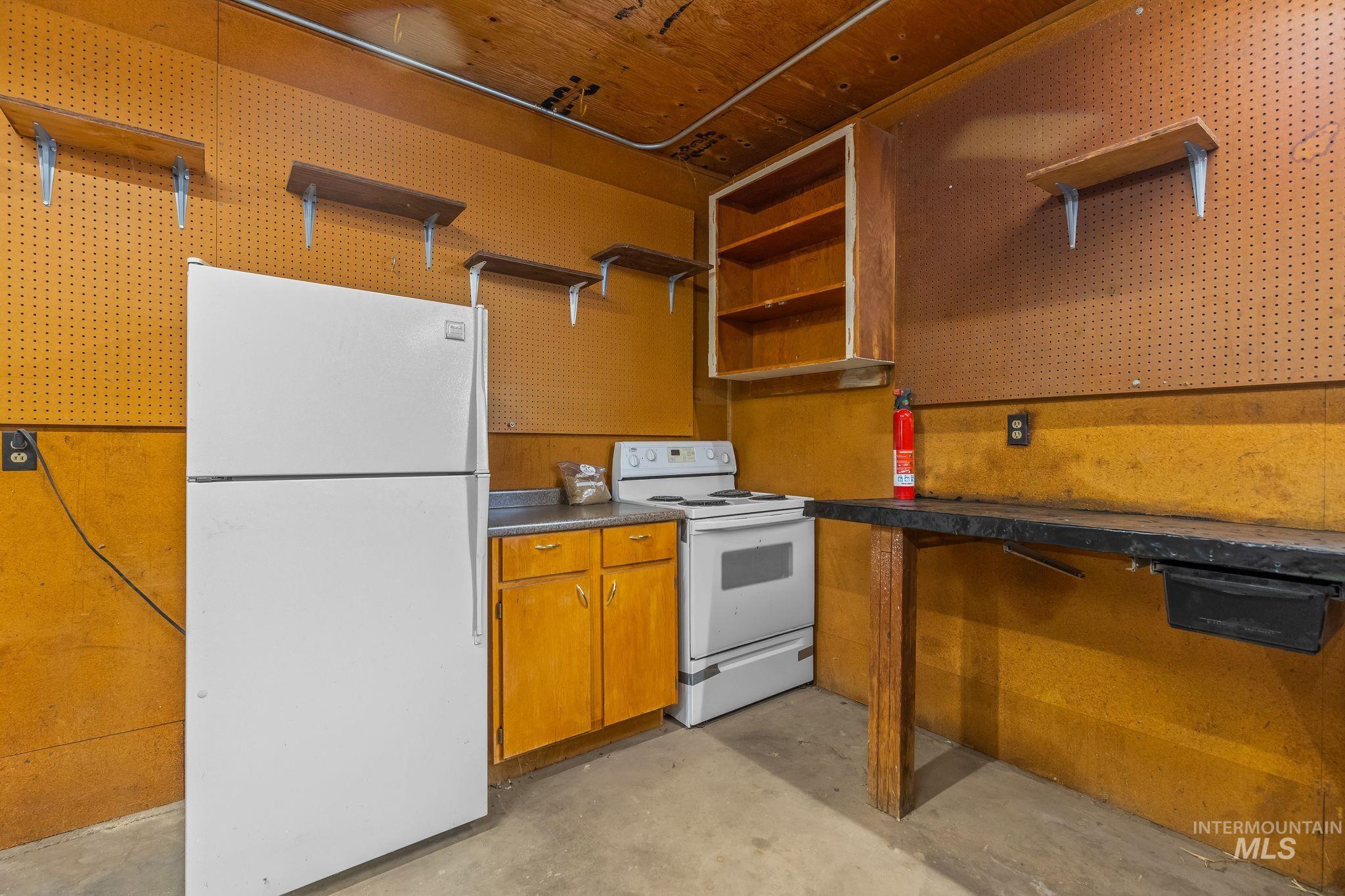 1518 Elm St. Property Photo 13