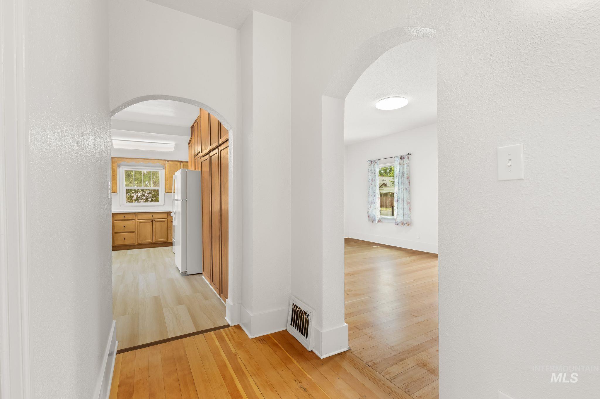 1518 Elm St. Property Photo 25