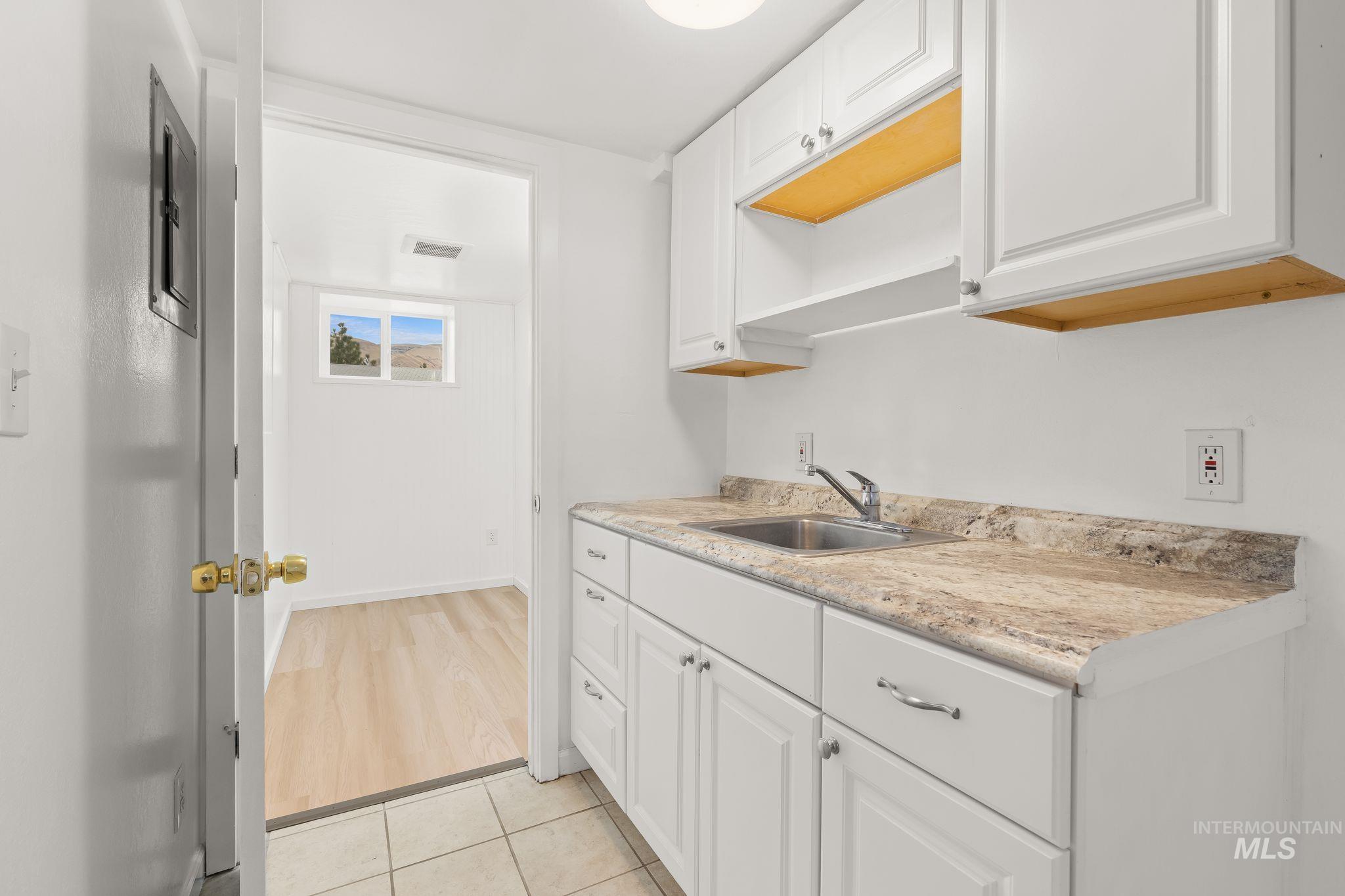 1518 Elm St. Property Photo 35